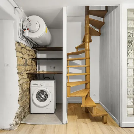Parisian Nest I Stone Walls & Authentic Charm
